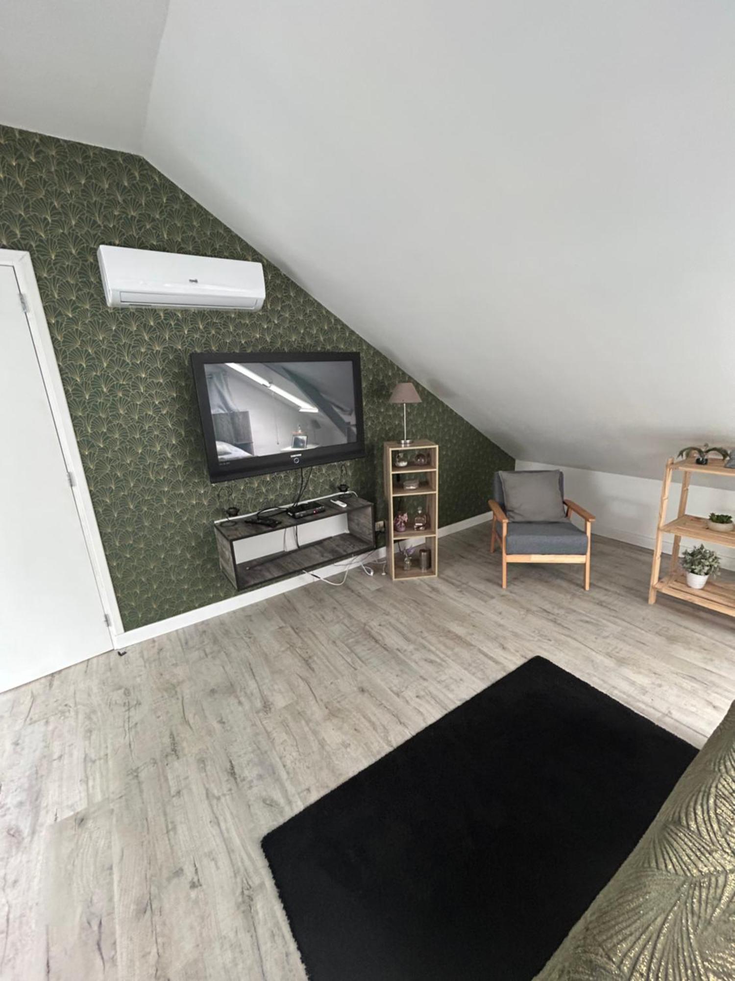 Loft And Spa Les Preaux Extérieur photo